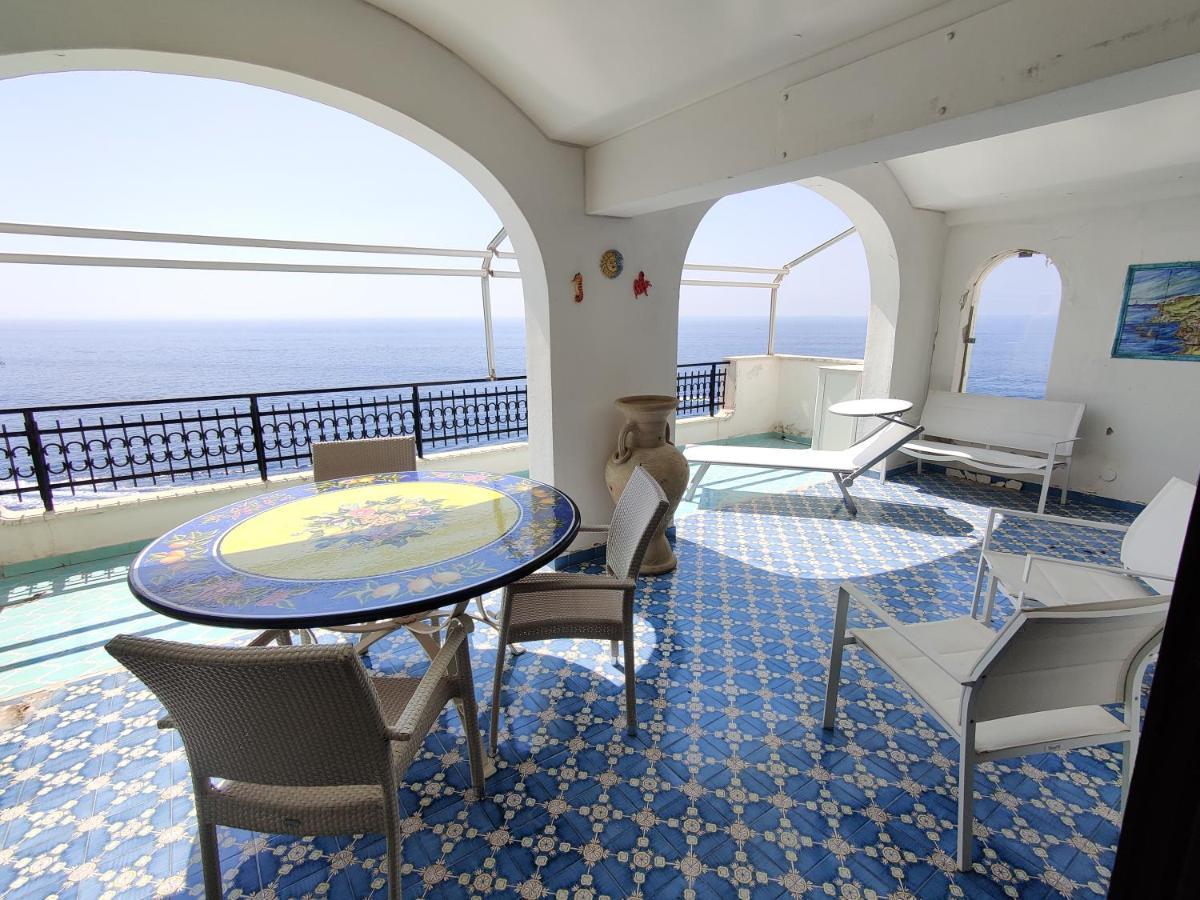 Casa La Scogliera Appartement Praiano Buitenkant foto